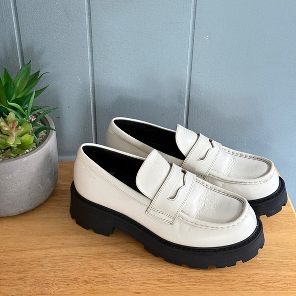 Vagabond Shoemakers Shoes - Vagabond Shoemakers Cosmo 2.0 Off White Leather Chunky Lug Sole Penny Loafers 38